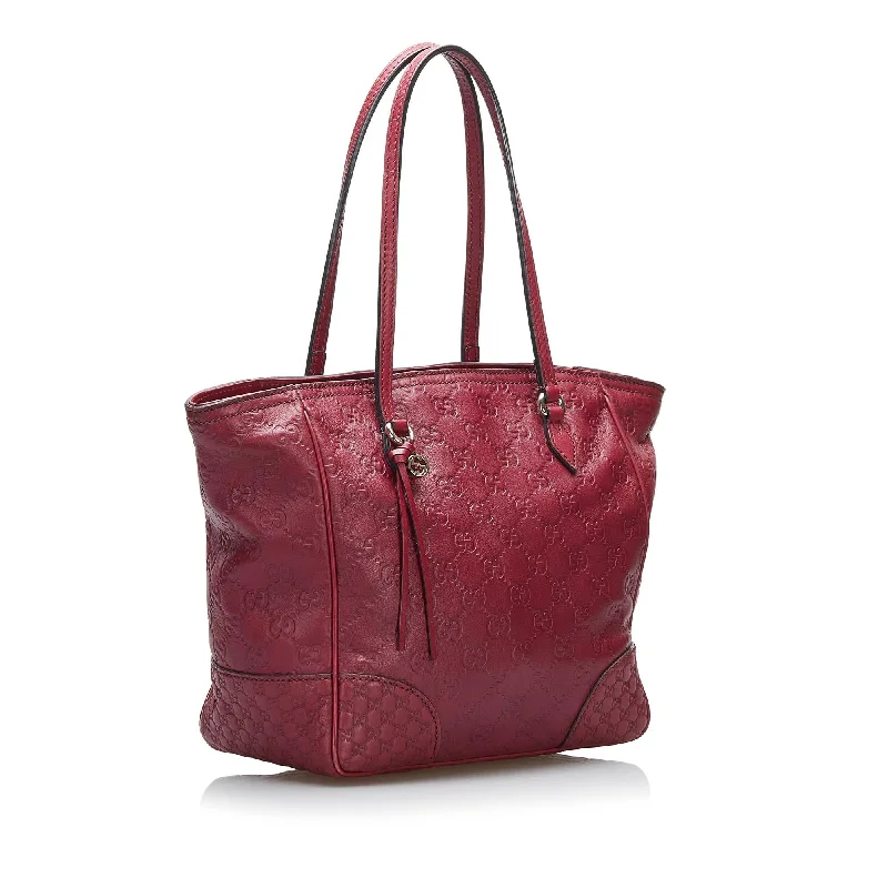 Women Gucci backpacks with a luxurious leather finishGucci Guccissima Bree Tote Bag (SHG-zCAcMa)