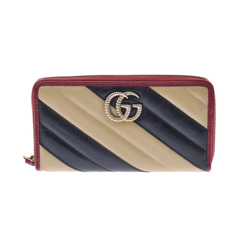 Women Gucci bags with a snap - button closure and a decorative charmGucci GG Marmont Round Long Wallet Beige/Black/Red 573810 Women's Leather