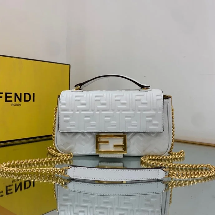 Fendi bags with a magnetic - closure card holder inside for easy access to cardsWF - Fendi Bags - 529