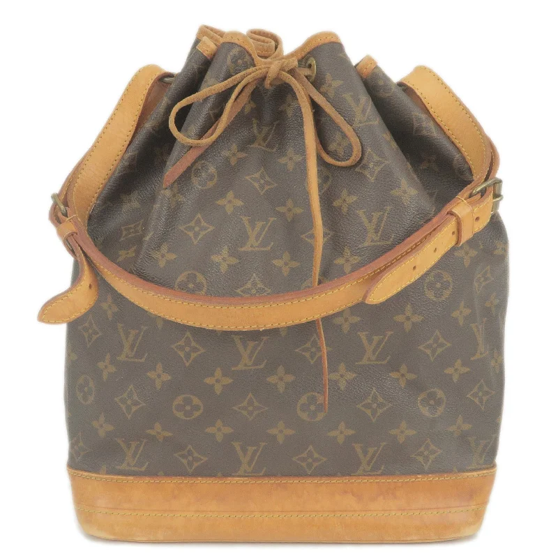 Ladies Louis Vuitton Petite Malle bags in a pastel color for a soft lookLouis Vuitton Monogram Noe Shoulder Bag M42224