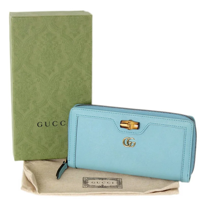 Small - sized Women Gucci shoulder bags for evening outingsGucci bamboo long wallet turquoise 658634