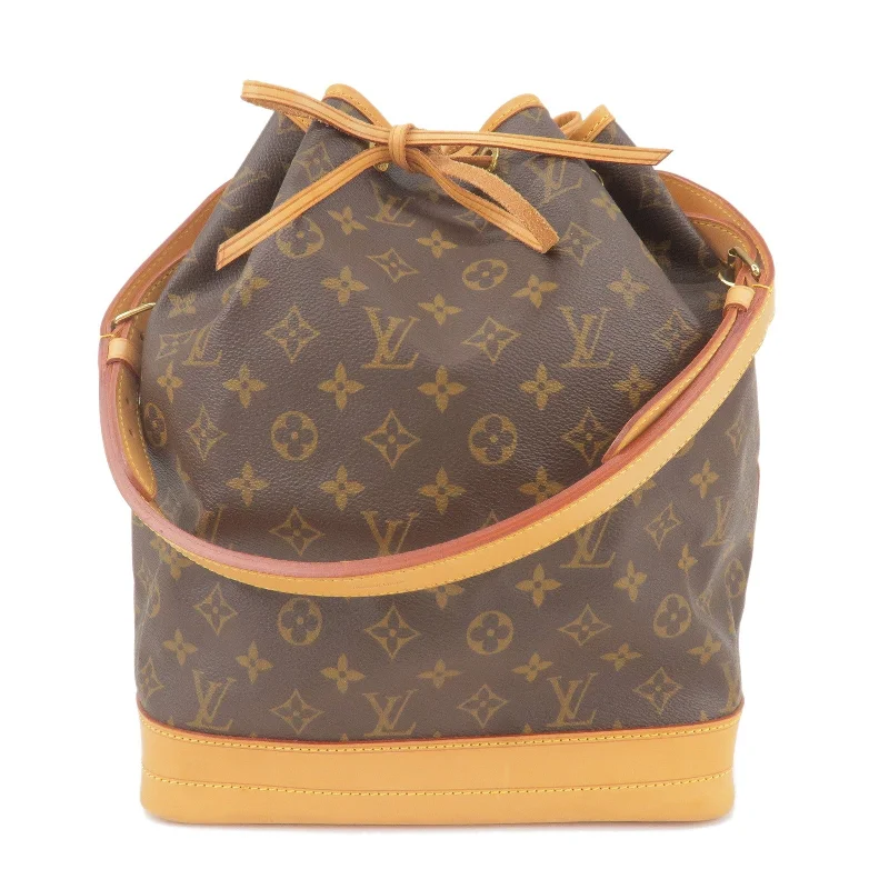 Louis Vuitton crossbody bags with a keychain holder for practicalityLouis Vuitton Monogram Noe Shoulder Bag Hand Bag M42224