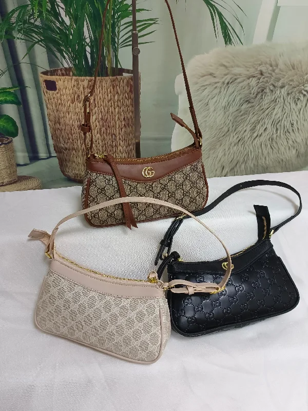 Gucci handbags for women with a metal - framed claspGucci Handbags