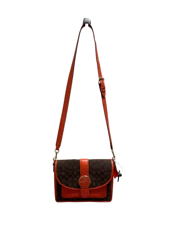 Coach bags with a front - zip pocket for small items like keys and cardsCrossbody Designer By Coach, Size: Medium