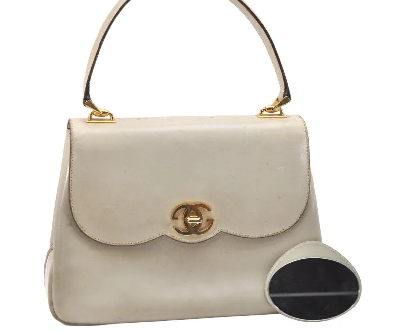 Women Gucci crossbody bags with a keychain holderAuthentic GUCCI Vintage Shoulder Hand Bag Purse Leather White 4329K