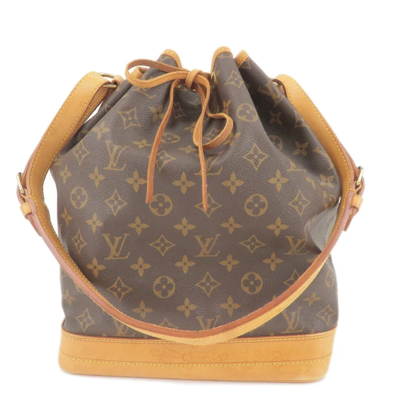 Ladies Louis Vuitton shoulder bags with a tassel decoration for charmLouis Vuitton Monogram Noe Shoulder Bag Hand Bag M42224