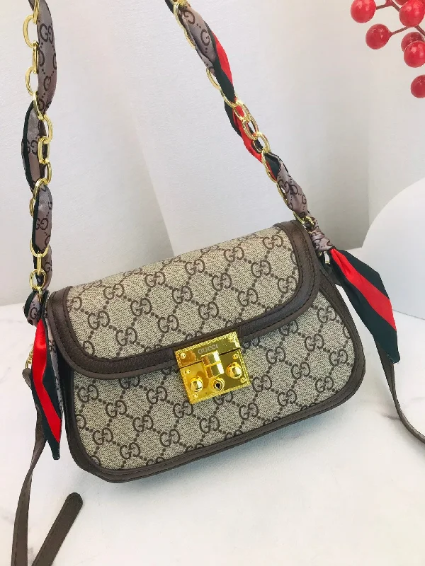 Women Gucci bags with a detachable mirror insideGucci Handbags