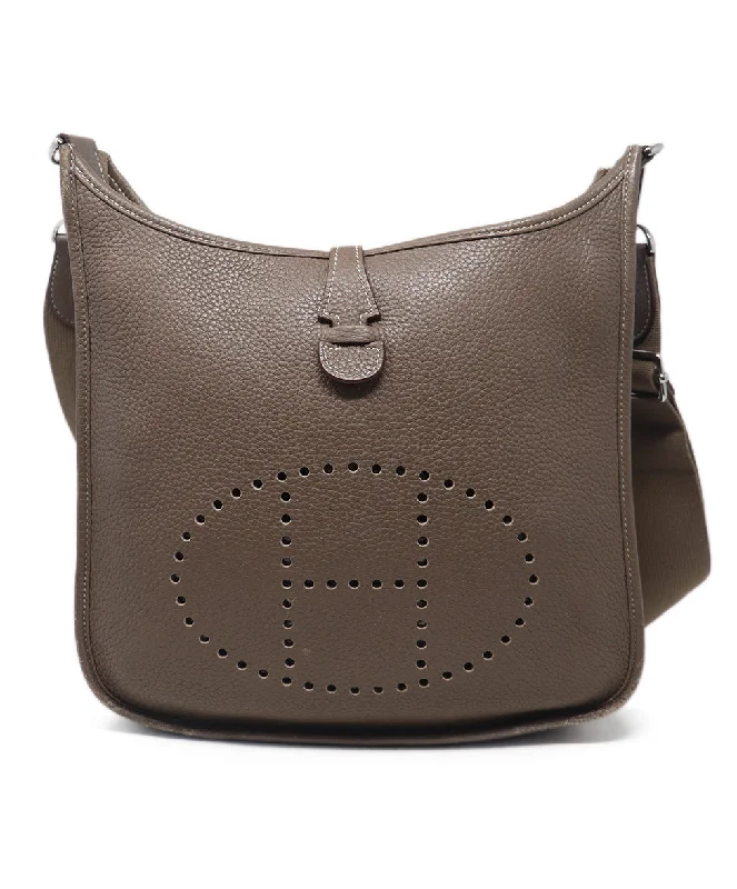 Oversized Hermes Bags for a Fashion - Forward and Practical StatementHermes Taupe Leather Crossbody