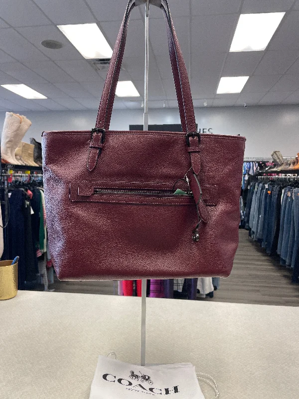 Coach bags with a front - zip pocket for small items like keys and cardsHandbag Designer By Coach, Size: Large