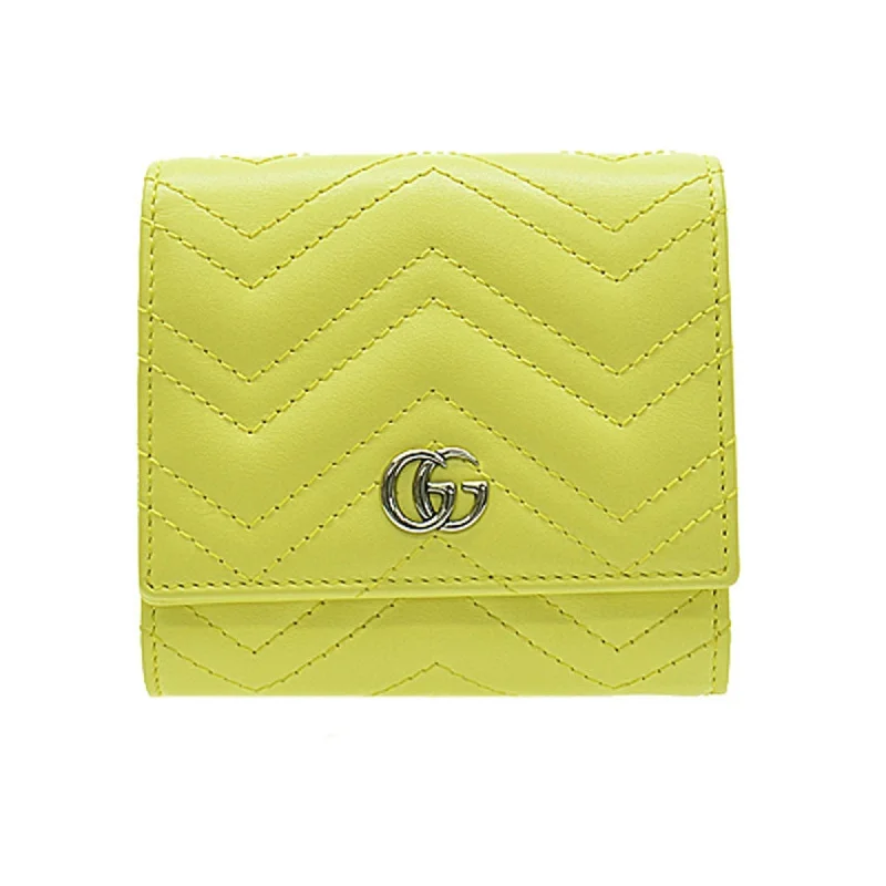 Gucci Marmont bags for women with a snakeskin - effect panelGucci Bifold Wallet Double G Leather Yellow Women's 598629