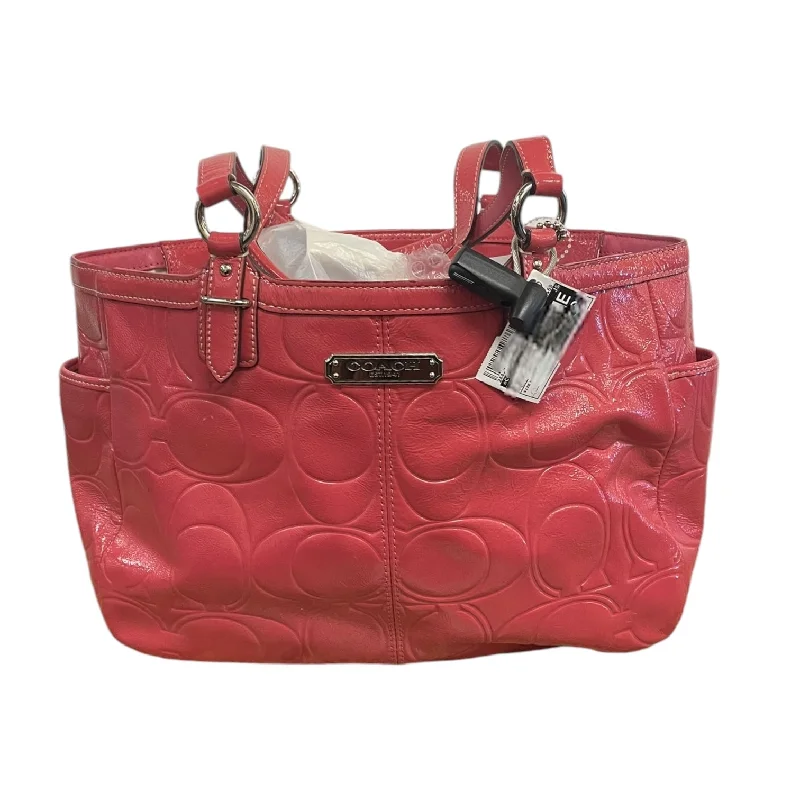 Coach bags with a patent - leather finish for a shiny and sophisticated appearanceHandbag Designer By Coach, Size: Medium