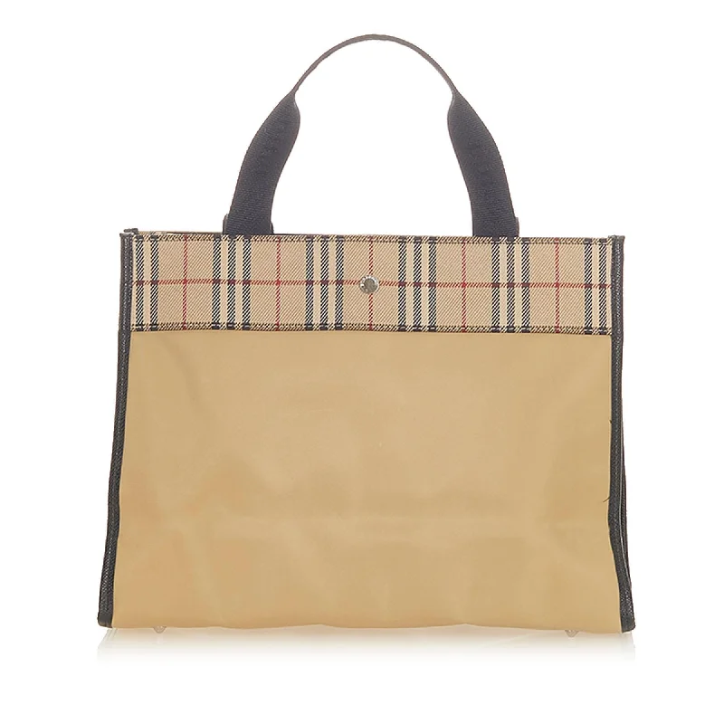 Burberry Bags with Detachable Straps for CustomizationBurberry House Check Nylon Tote Bag (SHG-19106)