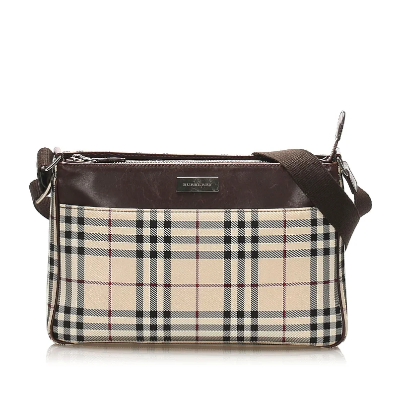 Pattern - Mixing Burberry Bags for a Fashion - Forward LookBurberry House Check Canvas Crossbody Bag (SHG-12280)