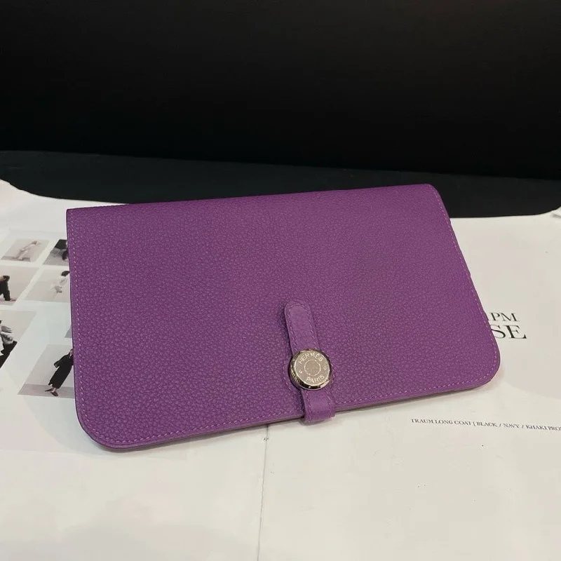 Hermes Bags with Magnetic and Twist - Lock ClosuresHermes Purple Leather Wallet 19.5cm