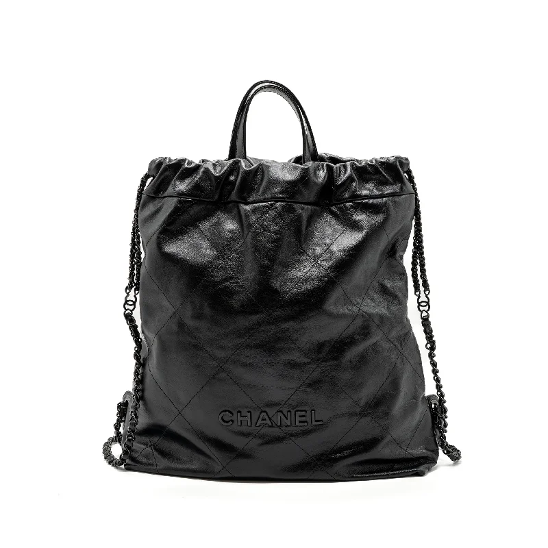 Chanel Medium Tote Bag for Office LadiesChanel 22 backpack calfskin so black / black hardware (microchip)