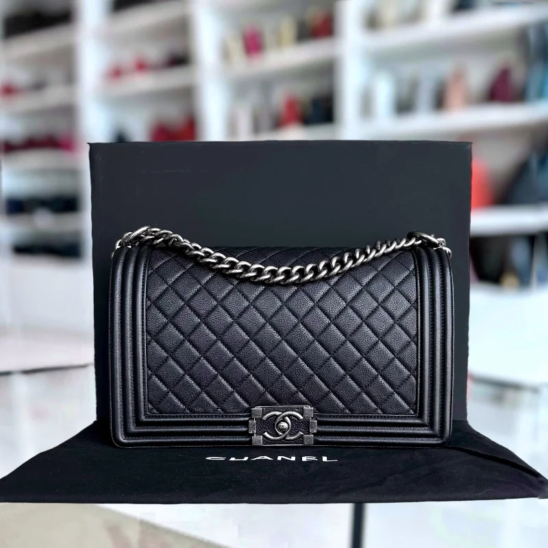 Chanel Colorful Handbag for Spring OutfitsCalfskin Boy New Medium 28CM Quilted Grained Calfskin Caviar Black Ruthenium Silver Hardware Series 23