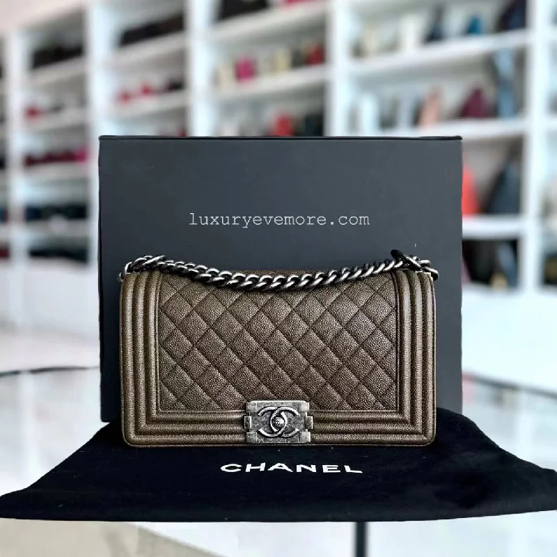 Chanel Limited Edition Handbag for CollectorsCaviar Boy Old Medium 25CM Quilted Grained Calfskin Olive Green Ruthenium Silver Hardware Series 23