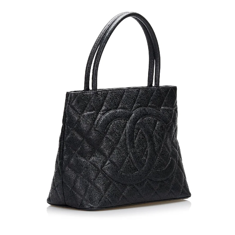 Chanel Classic Flap Bag for Evening PartyChanel Caviar Medallion Tote Bag (37713)