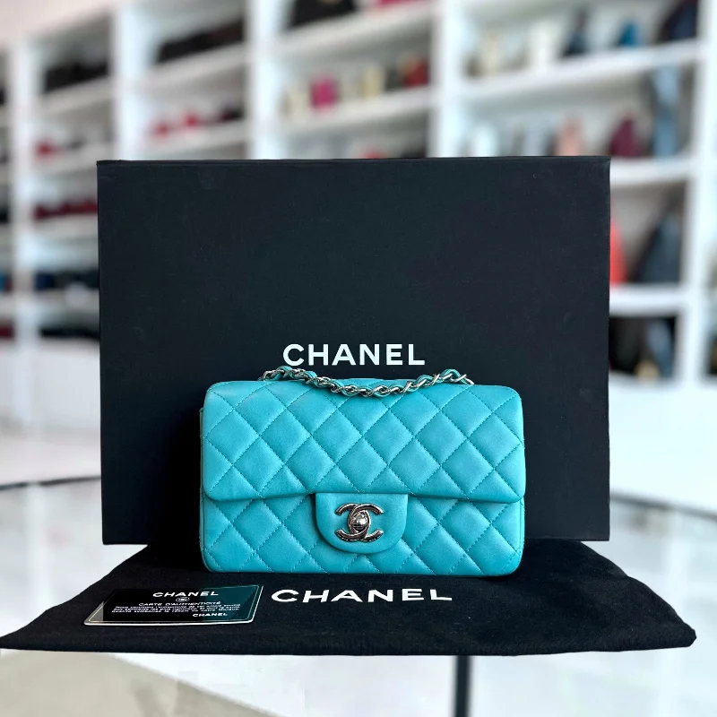 Chanel Limited Edition Handbag for CollectorsMini Rectangular Classic Flap 20CM Quilted Lambskin Green Silver Hardware Series 19