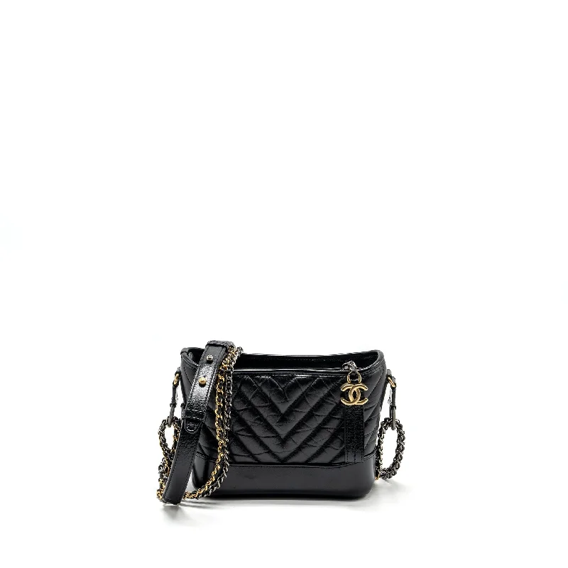 Chanel Classic Flap Bag for Evening PartyChanel Small Gabrielle Hobo Bag Chevron Aged Calfskin BLACK Multicolour Hardware