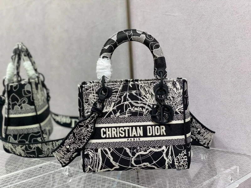 Christian Dior handbags with a removable shoulder strap for versatilityChristian Dior  Bags - 4265