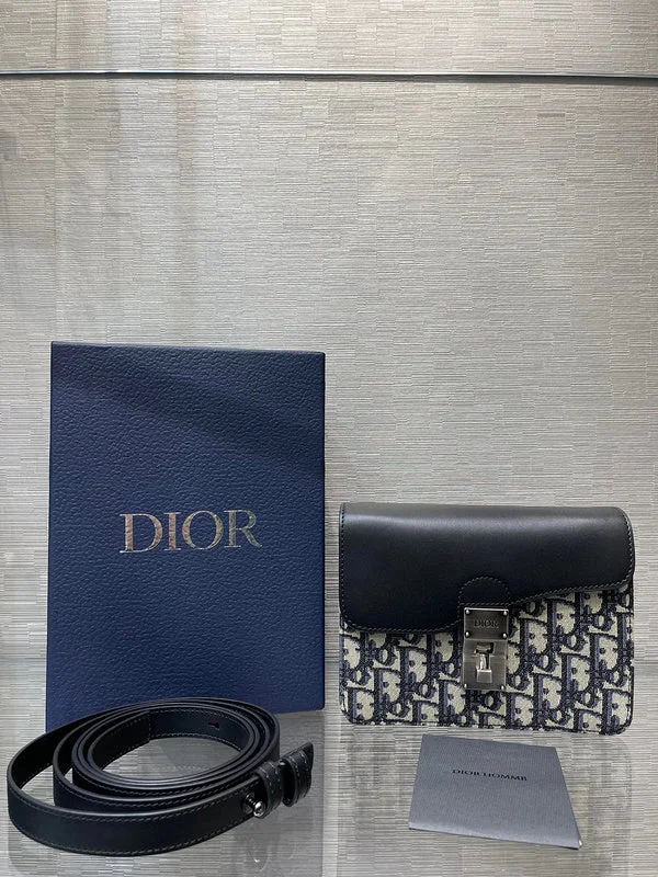 Stylish Christian Dior shoulder bags with a tassel - adorned zipperChristian Dior  Bags - 4297