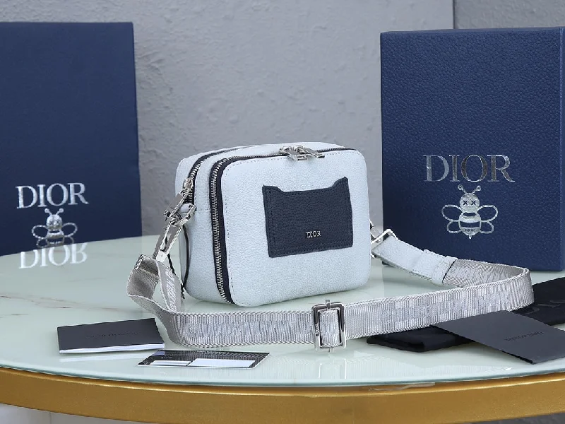 Christian Dior tote bags with a double - handle and shoulder - strap optionChristian Dior Bags  879