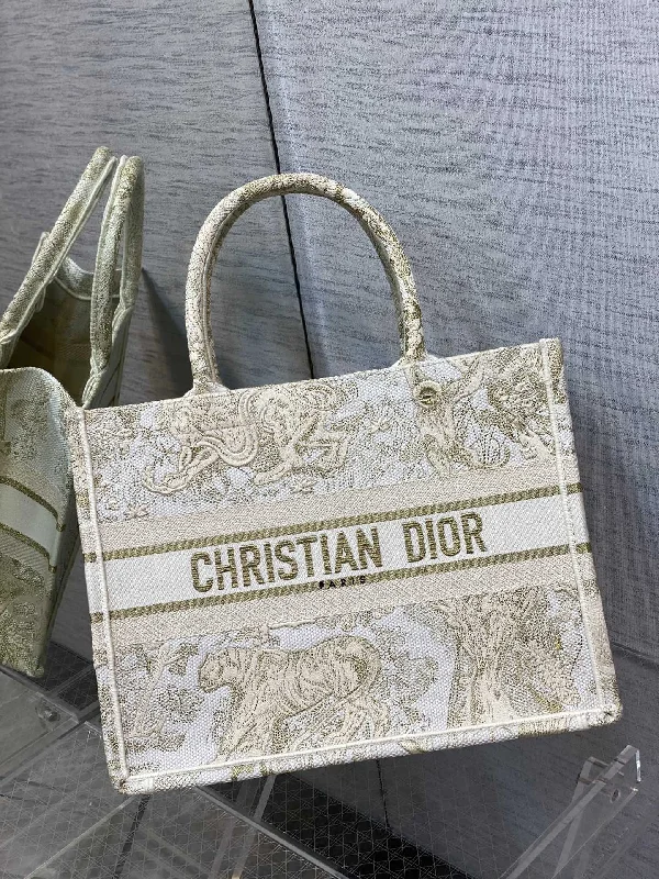 Christian Dior tote bags with a double - handle and shoulder - strap optionChristian Dior - Luxury Bags  437