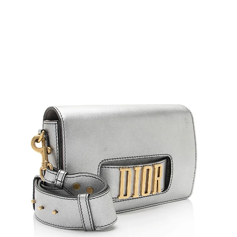 Stylish Christian Dior shoulder bags with a tassel - adorned zipperDior Metallic Grained Calfskin Dio(R)evolution Flap Bag (d0R0IT)