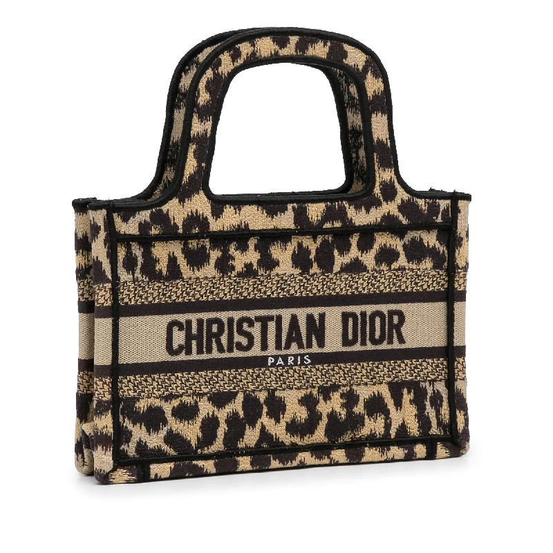 Christian Dior bags with a side - pocket for holding a water bottleDior Mini Mizza Book Tote (SHG-ZjRVdr)