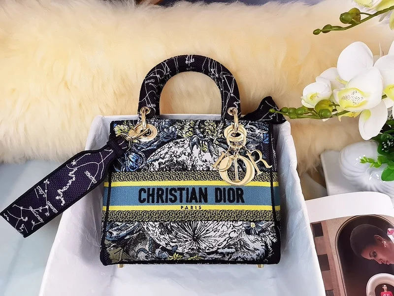 Christian Dior Saddle bags with a studded trim for a bold lookGlitzybags - Dior Bags - 4633