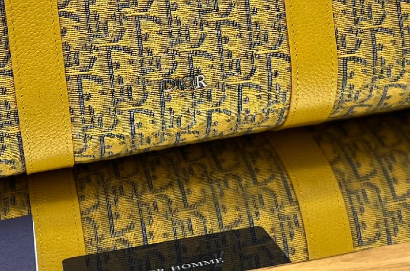 Christian Dior bags with a quilted pattern and gold - toned hardwareWF - Dior Bag - 566