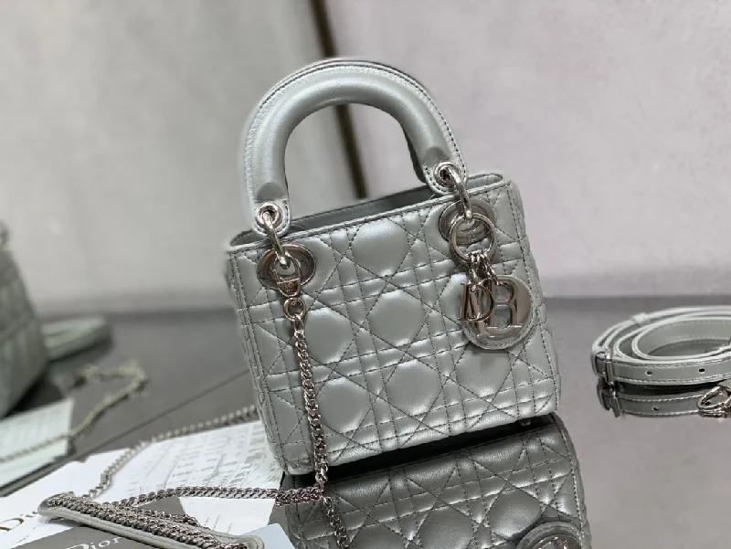 Luxury Christian Dior crossbody bags with a chain - link strapWF - Dior Bag - 597